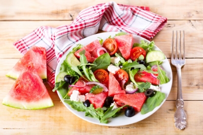 Insalate estive: cosa mangiare in estate per una dieta ricca di vitamine e sali minerali